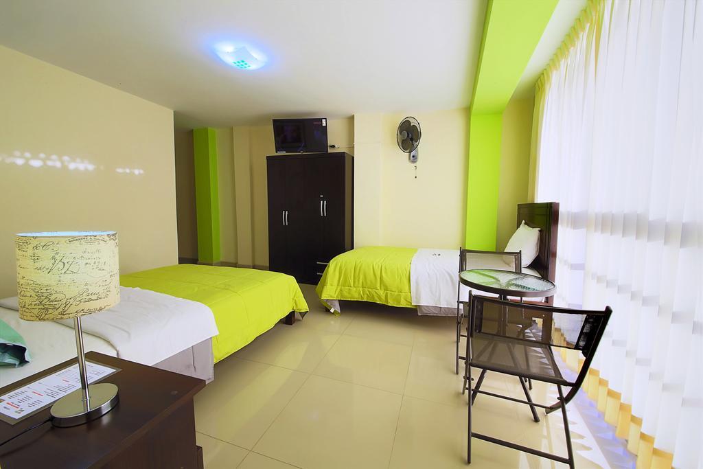 Hostal Florida Chiclayo Eksteriør bilde